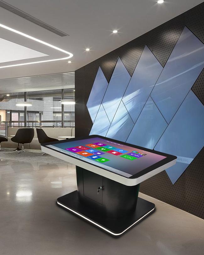 Lcd 상호 작용하는 식당 스마트 홈 제품 안드로이드 터치 스크린 다기능 테이블